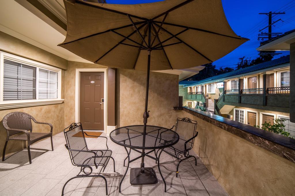 Nite Inn At Universal City - Walking Distance To Universal Studios Hollywood Los Angeles Exteriör bild