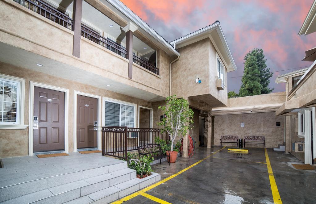 Nite Inn At Universal City - Walking Distance To Universal Studios Hollywood Los Angeles Exteriör bild